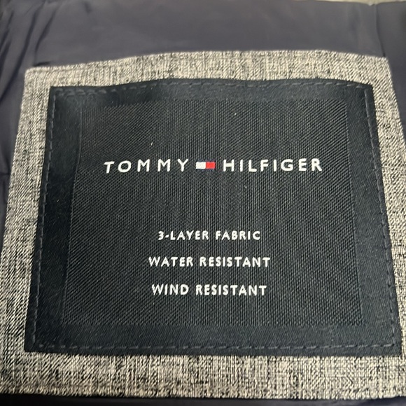 NWOT Tommy Hilfiger soft shell active filled bomber jacket - Picture 3 of 6